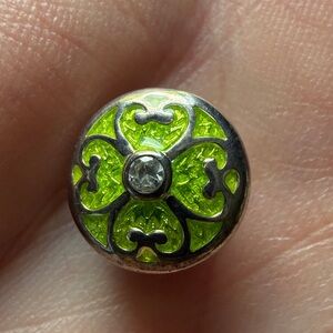 925 Peridot Color Jewelpop Kameleon Charm